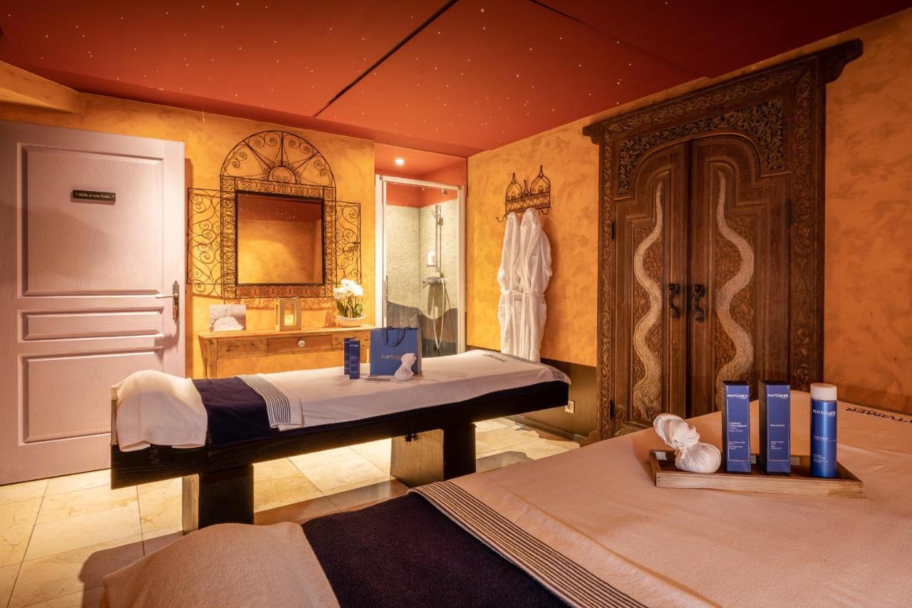 Le Manoir De La Poterie & Spa Cricquebœuf Esterno foto