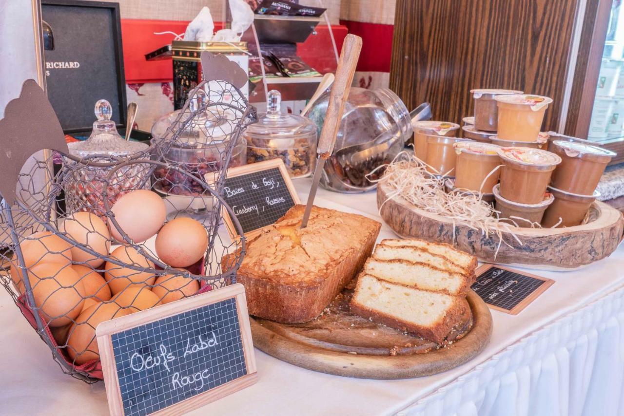 Le Manoir De La Poterie & Spa Cricquebœuf Esterno foto